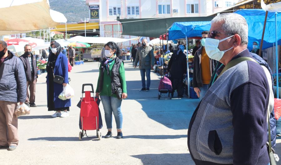 İSTİKLAL MARŞI OKUNDU