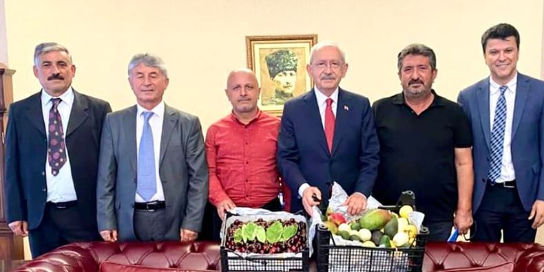 CHP’Lİ ÖZÇELİK’TEN KILIÇDAROĞLU’NA ZİYARET