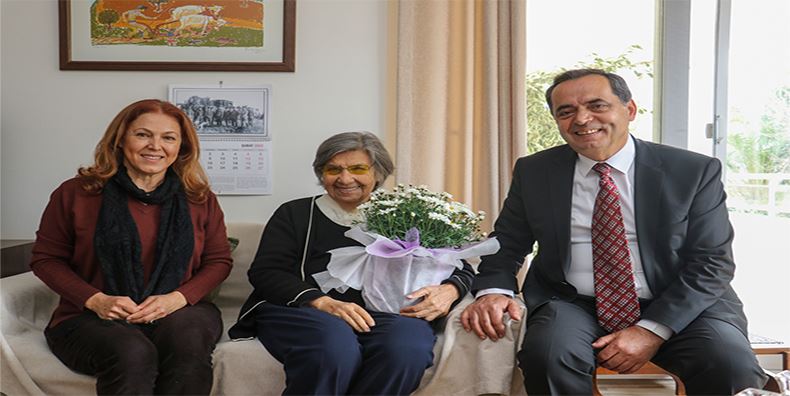 YILMAZ EMEKÇİ KADINLARI UNUTMADI