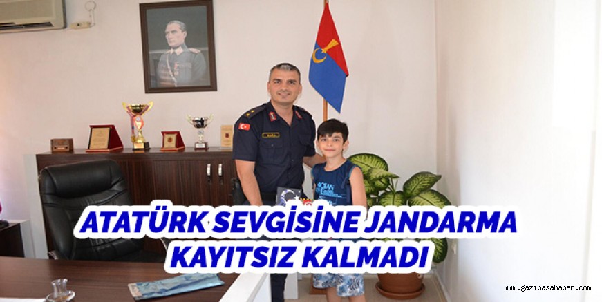 ATATÜRK SEVGİSİNE JANDARMA KAYITSIZ KALMADI